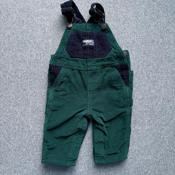 OshKosh B'gosh Other - OshKosh B'gosh Baby Green & Navy Color Block Corduroy Overalls - 6M